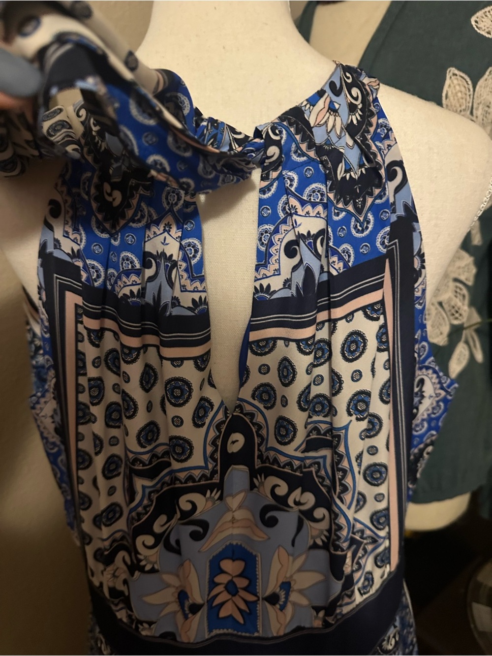 Eliza J Blue Patterned Halter scarf Maxi Dress 14 - Picture 6 of 7
